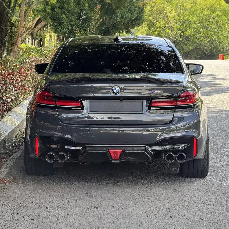 M5 F90 LCI CS Style Dry Carbon Fiber Diffuser With Light